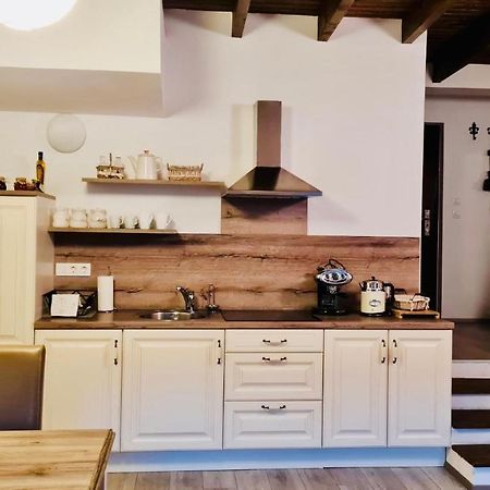 Romantic Apartments Sweet Baci Μαριμπόρ Εξωτερικό φωτογραφία