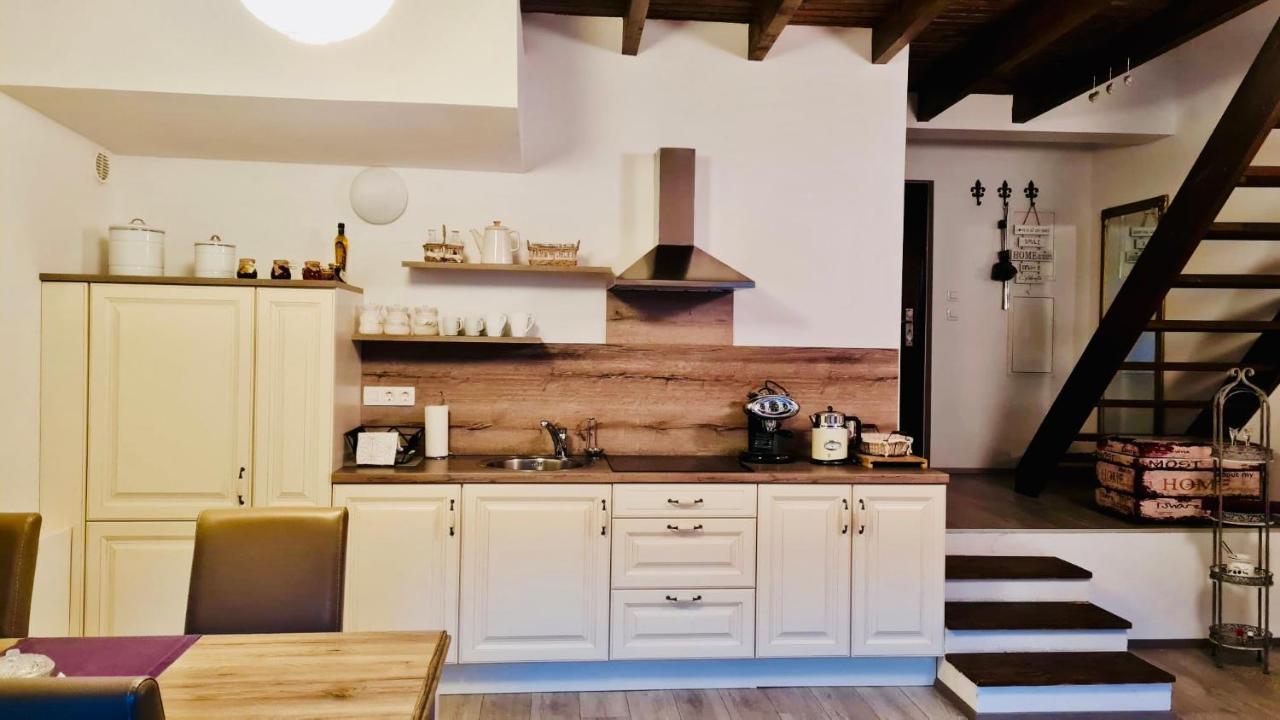 Romantic Apartments Sweet Baci Μαριμπόρ Εξωτερικό φωτογραφία